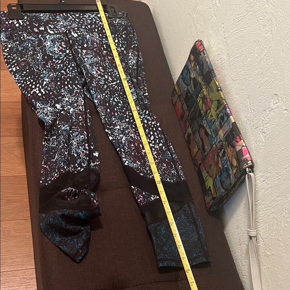 #1127=Black/Blue Mixed Multiple Colors Patterned Leggings - Picture 4 of 9